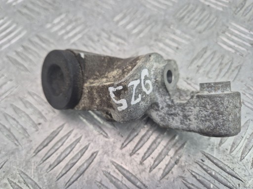 engine mount Mercedes C200d W205 A6542200000 OM654