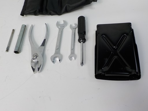 7345756 - LEXUS GS300 IS РЕМОНТНЫЙ КОМПЛЕКТ ГАЕЧНЫЕ КЛЮЧИ ИНСТРУМЕНТЫ