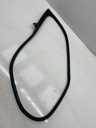 Audi gt porsche taycan 9j1831722ar 2023r праві передні двері захисники рами