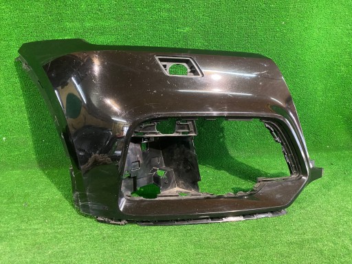 right corner of a bumper of the front front AUDI Q5 80A II S-LINE