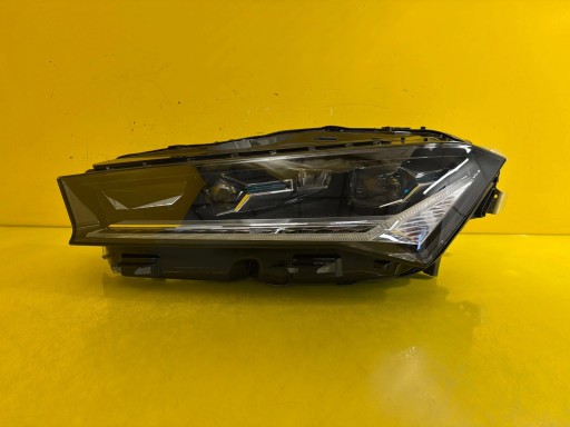 light left Skoda Superb IV 4 Full Led 3P 3P1941015A