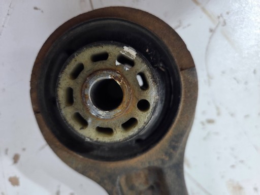 Fiat Freemont ,Dodge Journey Querlenker vorne links 04766423 (Q678)
