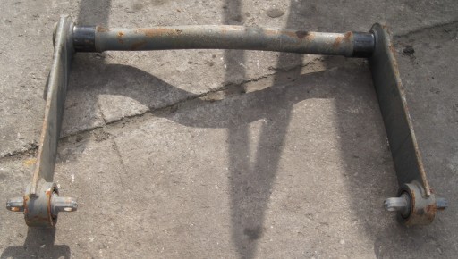 Задний стабилизатор поперечной устойчивости даф 106.