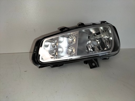 Nebelscheinwerfer Licht rechts MERCEDES ACTROS MP4 11- ANTOS 12- AROCS