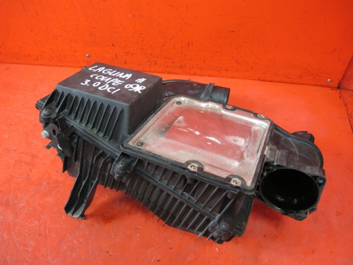 LAGUNA III COUPE 3.0 DCI cover of a filter, air