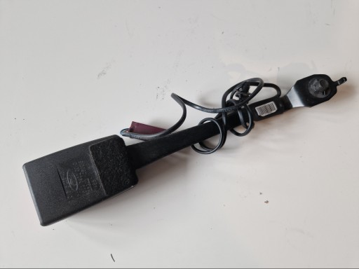 FORD FOCUS MK3 Fixation arbre ceintures sécurité de Sécurité Droit Avant BM5161208ACW