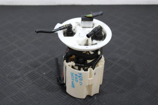 feed pump 31274669 VOLVO V60 CROSS COUNTRY and 1 LIFT