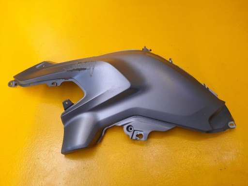 BMW R1200GS обтекатель капота левый 8533679 K50