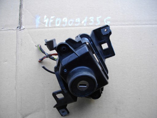 AUDI A6 C6 4f0909135g Перемикач запалювання