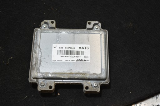 Контролер двигуна opel corsa d 3d 1.4b 55577843