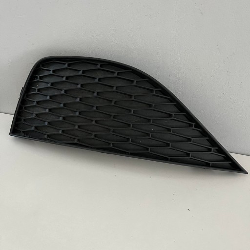 SEAT IBIZA IV 2008 - 2012 right grid of a bumper front 6J0853666