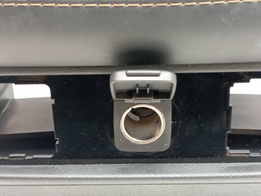 fedél hátso középalagút CUP HOLDER ML7B78045A12 Lincoln Navigator IV