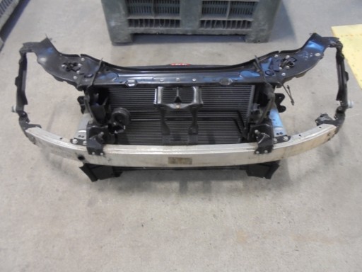 MERCEDES E КЛАС W211 ПІДНЯТИЙ ПЕРЕДНИЙ РЕМЕННИЙ РАДІАТОР