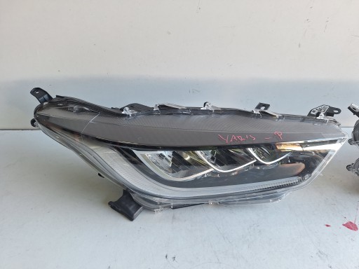 TOYOTA YARIS IV 20-> light right FULL LED K0-8