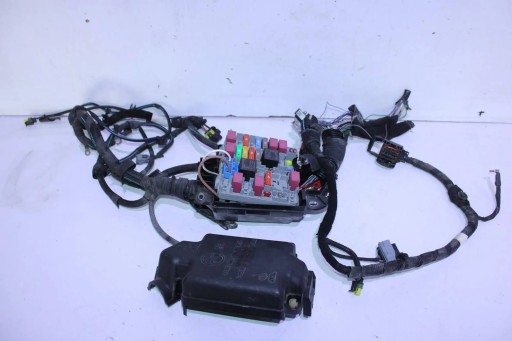 52028777 - КОРПУС ПРЕДОХРАНИТЕЛЕЙ УСТАНОВКА ПРЕДОХРАНИТЕЛЕЙ FIAT TIPO II 1.4B