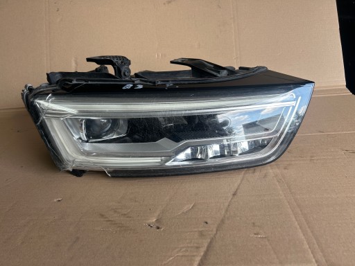 AUDI Q3 8U LIFT 14- light right front LED EUROPA 8U0941034