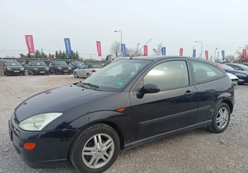 Ford Focus I Sedan 1.4 16V 75KM 2000