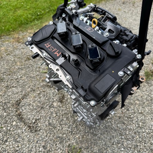 engine MOTOR complete TOYOTA YARIS CROSS 1.5 HYBRID M15A