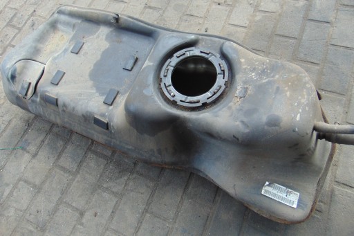 52124151AF - ПАЛИВНИЙ БАК JEEP GRAND CHEROKEE WK 3.0 CRD