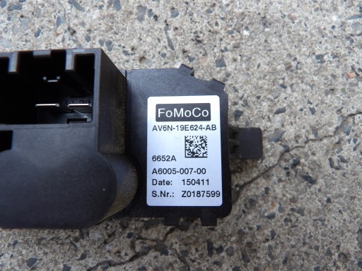 FORD KUGA MK2 heater fan resistor air conditioning devices