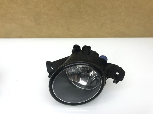 261508992ABR - X класс W470 NAVARA галоген правый