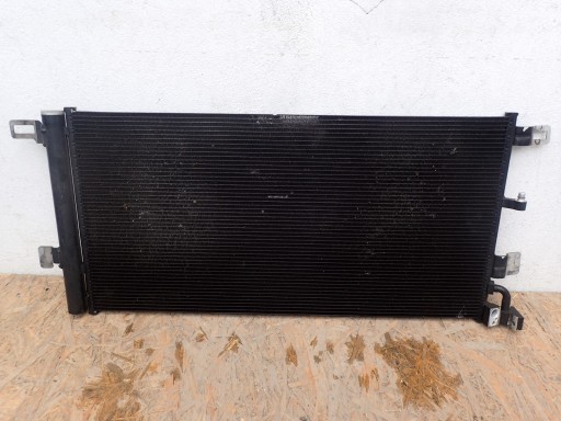 Radiateur climatisation AUDI A4 B9 8W 8W0816411M