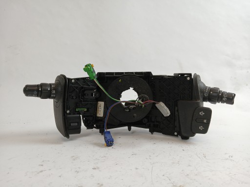 RENAULT SCENIC II steering wheel levers and controls stalk switch 8200127727
