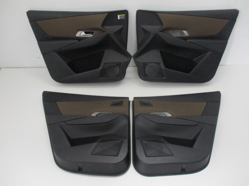 Оббивка дверей CITROEN DS7 19R передня ліва