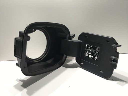 A1776309301 - MERCEDES A-Class W177 крышка топливного бака откидная крышка