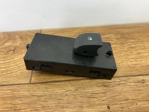 window control switch Cadillac Escalade IV 2015+