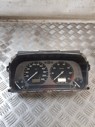 Instruments tachymètre compte tours 1H0919880A 6160634002 VW GOLF III 1.8 92R- EUROPA
