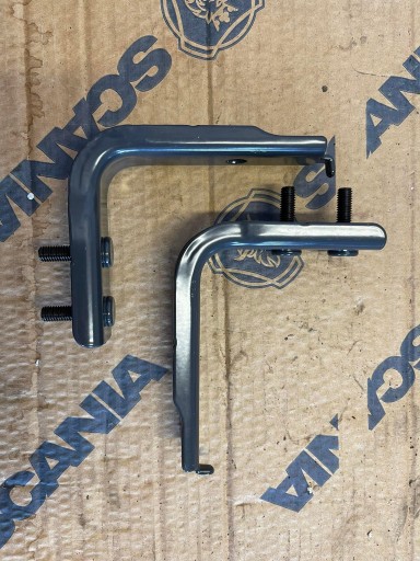 КРОНШТЕЙН КРЕПЛЕНИЯ SCANIA R 2228328