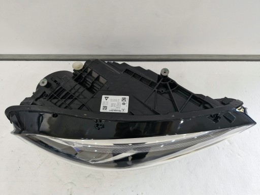 light right Mercedes CLA W117 LIFT FULL LED Multibeam LED