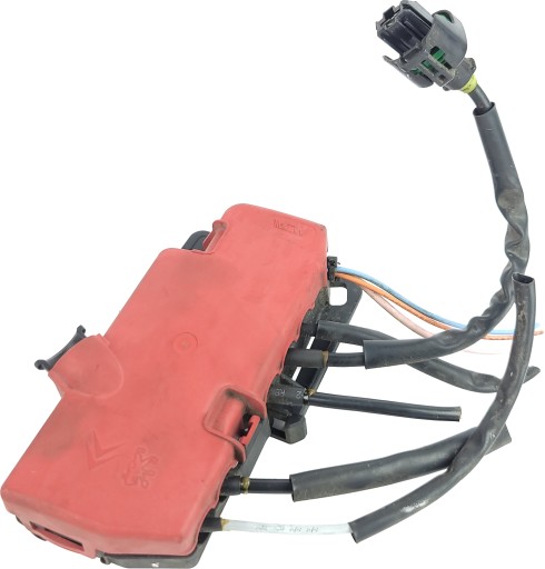CITROEN C5 III LIFT 2.2 HDI module of the battery terminal 9662335380