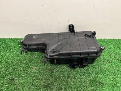 Behälter Unterdruck MERCEDES-BENZ E-KLASA W211 A2118000019
