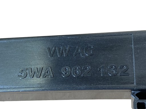 AUDI A3 8Y aerial KESSY 5WA962132