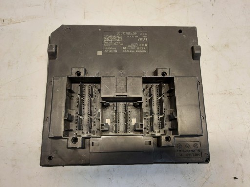 MAN TGE Crafter II module control unit BCM 5Q0937084DM