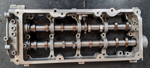 05L044AK 05L103403AC - МОДУЛЬ РОЗДІЛВАЛА VW 2.0 TDI 04L103308P V270