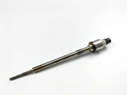 RGC10155 - Свеча накаливания opel zafira c astra j insignia a 2.0 cdti 55579436