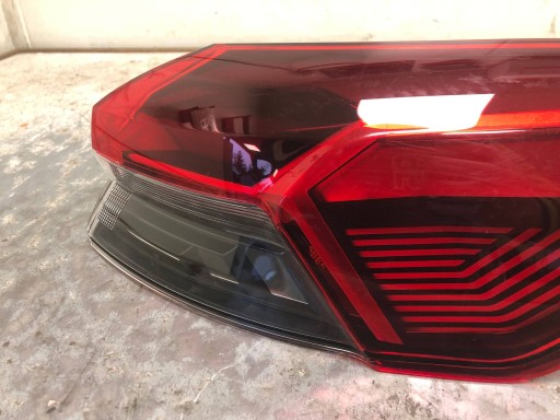 light right rear part AUDI Q4 E-TRON 89A945092