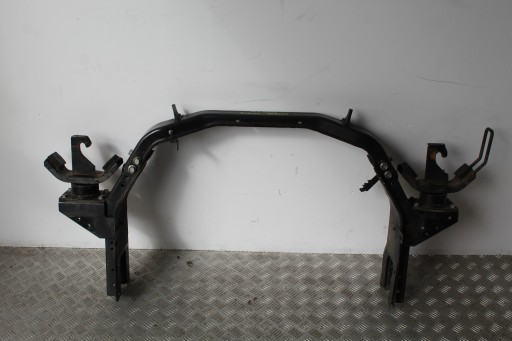 SUPPORT SUPPORT PLAQUE CABINE RYGIEL NISSAN NT500
