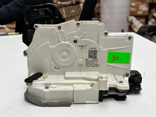 lock door right rear part AUDI Q8 SUV 4K0839016R !J