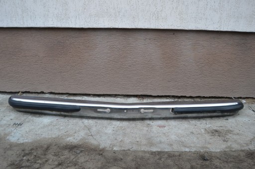 Mercedes W123 Бампер передній короткий перед