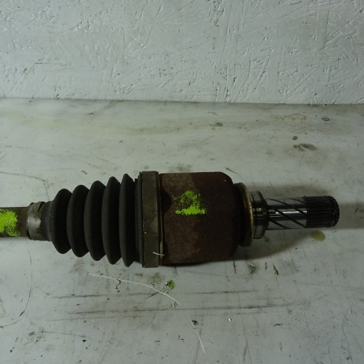 RENAULT CLIO III 1.5DCI semi-axis left 8201055669