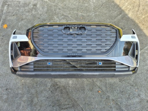 89A807437 89A807438 - Audi q4 e-tron s-line 89a передній бампер чорний