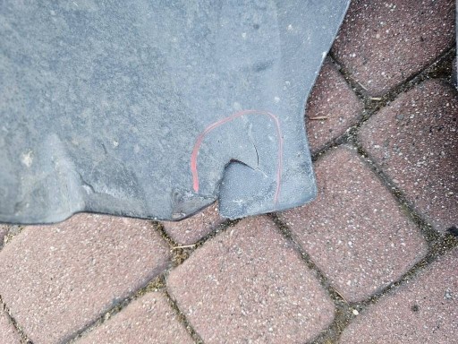 mudguard front front right complete - posiada damag. Opel Corsa E 13399706