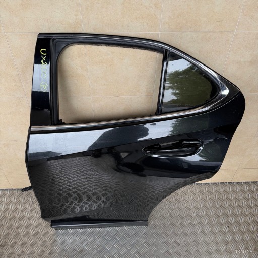 door complete rear. left LEXUS UX UX200 UX250 UX250H LEXUS UX 250H HYBRID