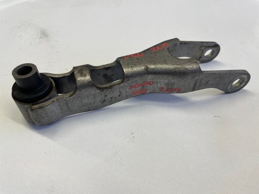 VOLVO V50 2.0D support engine mount 31277572