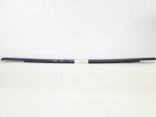 moulding dust SZYBE door left front black MAT AUDI Q5 FY 80A837477A