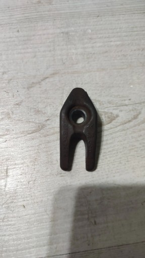 Ford Mondeo MK5 16r 2.0TDCi bracket of the gripping of an injector